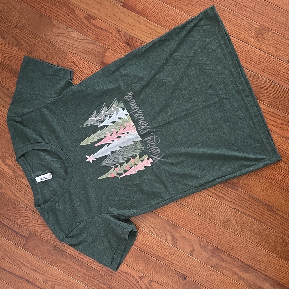 NWOT American Apparel Green Merry Christmas Tree T-Shirt
